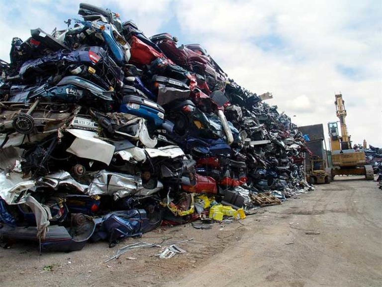 18 Sloopauto Tips Alles over je auto naar de sloop brengen